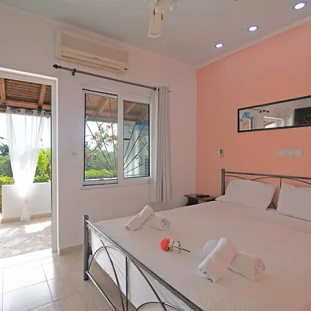 Apartment Andromaches Sea View *
