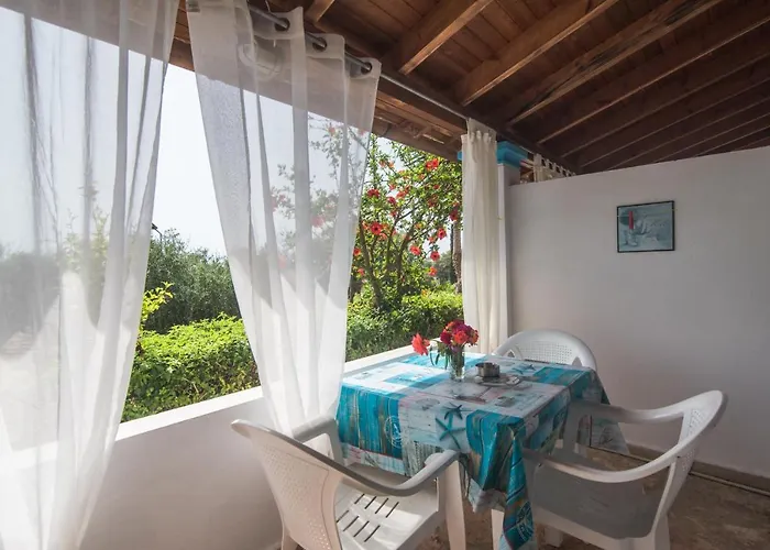 Andromaches Sea View *