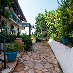 Apartment Andromaches Sea View
